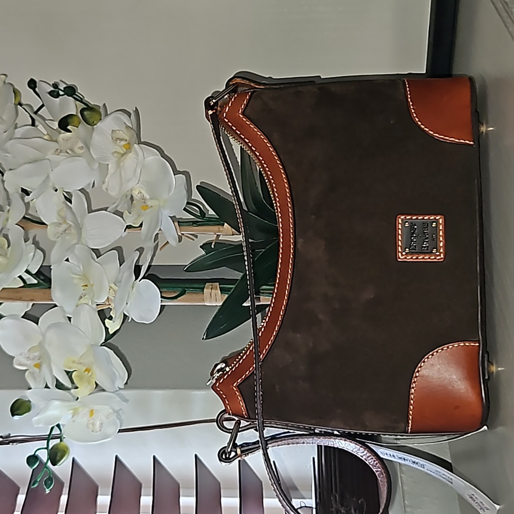 Dooney and Bourke Bag